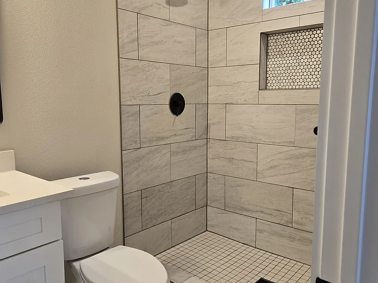 4411 Dovewood Dr — Photo 13