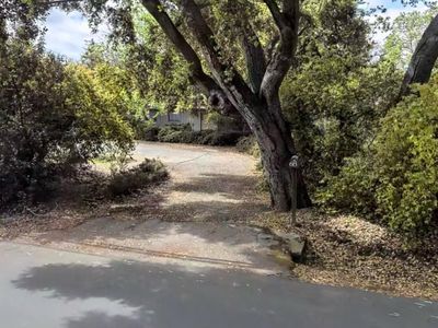 68 Elena Ave, Atherton, CA, 94027