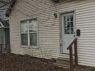 1925 5th St, Madison, IL 62060