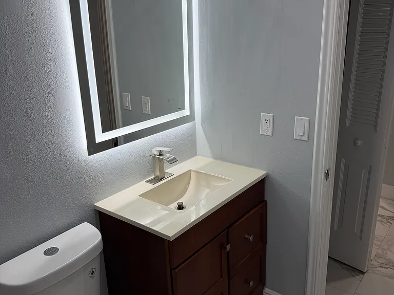 3205 Covina St — Photo 7
