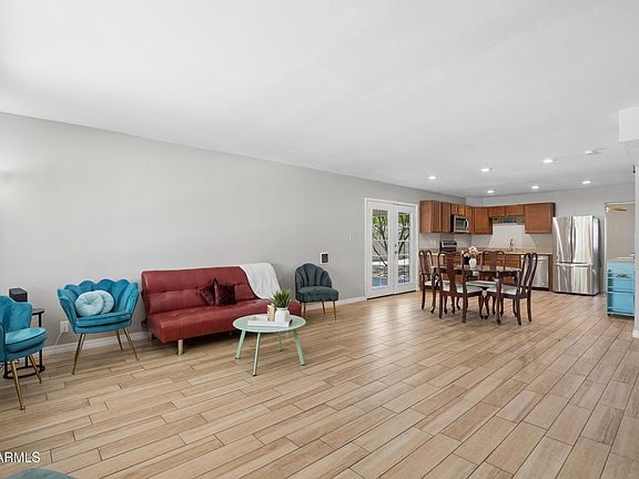 2nd image of 2131 W EDGEWOOD Avenue
