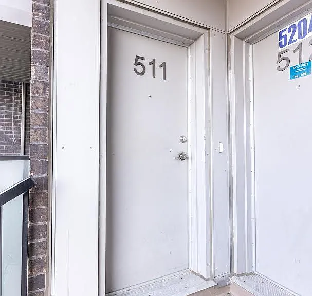 2791 Eglinton Ave E #511 — Photo 2