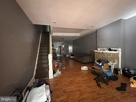5th image of 4141 Cambridge St