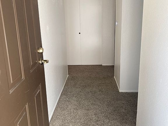 4th image of 3861 Leland St