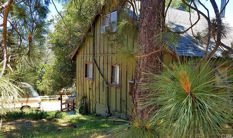 1st image of 3152 Salton Vista Dr