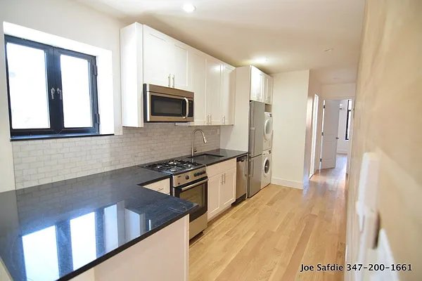 Rented by Safdie Realty Group | media 13