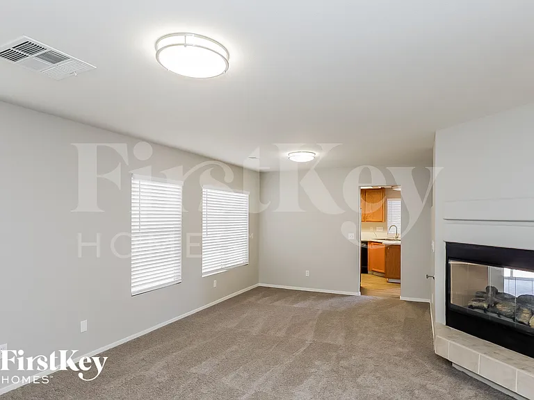 10174 Pennyroyal St — Photo 3