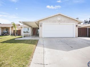 2251 W Orange Ave, El Centro, CA 92243