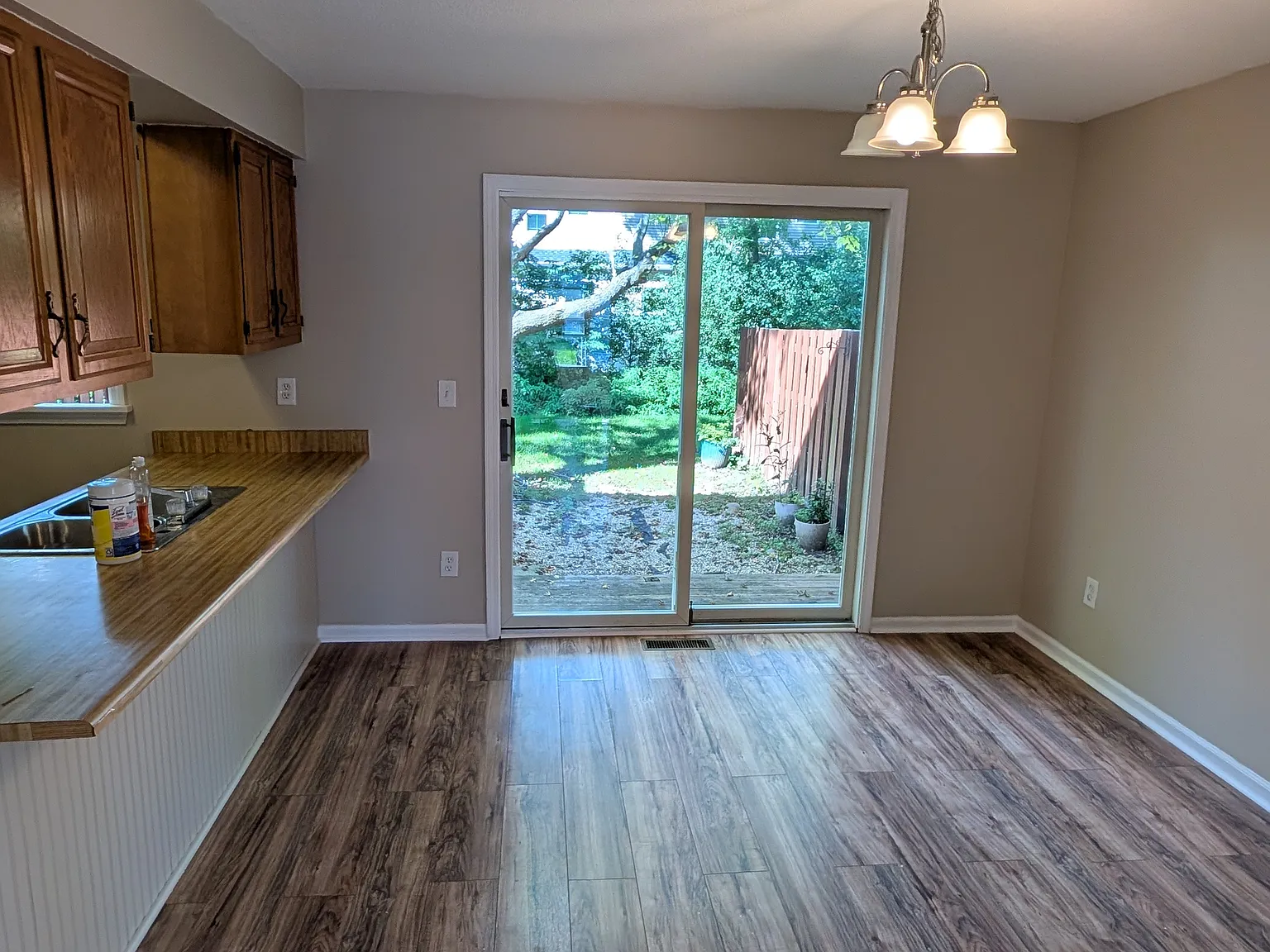 1187 The Grv — Photo 3