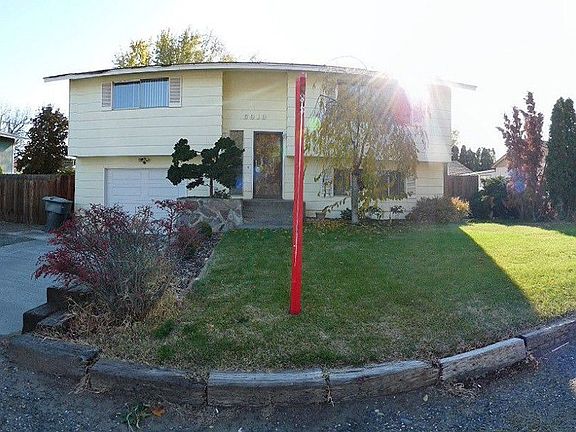 2nd image of 6919 W Arrowhead Ave