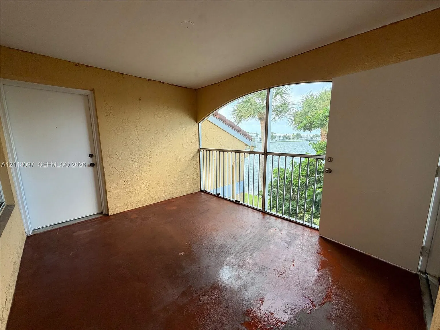 Sailboat Pointe Condo — Photo 3