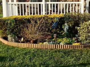 149 Random Rd, Douglassville, PA 19518