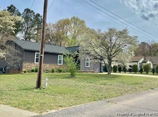 6349 Hawfield Dr, Fayetteville, NC 28303