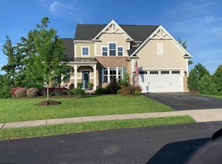 152 Summit Woods Dr, Morgantown, WV 26508