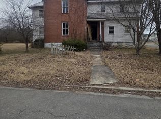 206 Jefferson Ave S, Pulaski, VA 24301