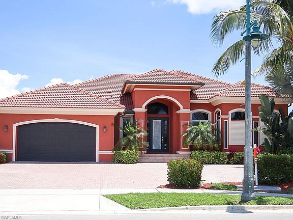 2nd image of 347 N Collier Blvd