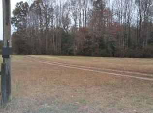 255 Red Oak Dr, Elberon, VA 23846