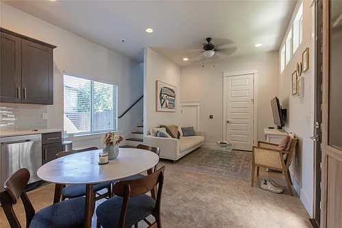 1608 Ulit Ave #B Photo 1