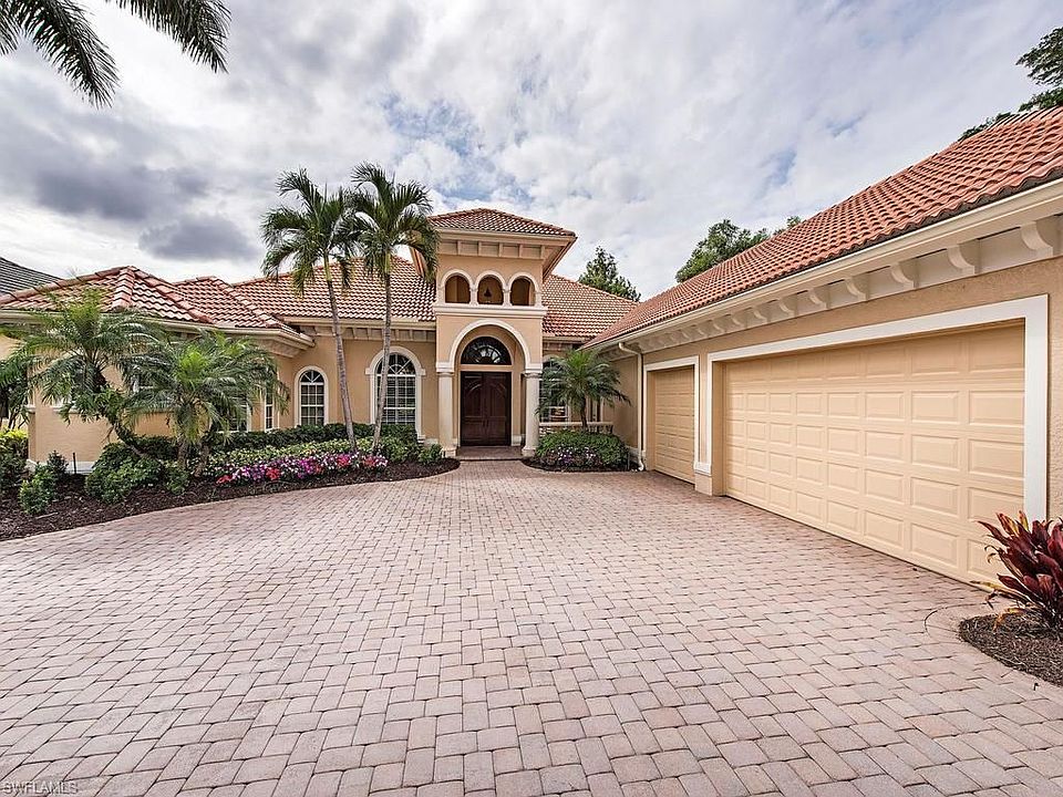 1st image of 2777 Olde Cypress Dr