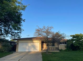 36464 Jeffrey Dr, Sterling Heights, MI 48310