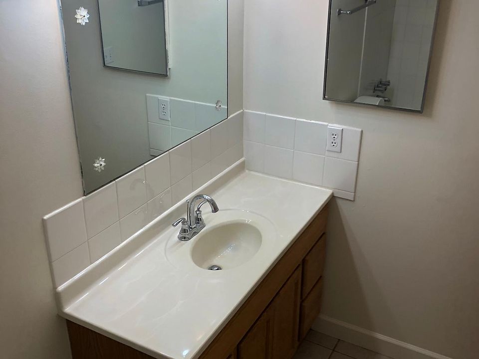 210 Meadow Ln Carmel IN Zillow