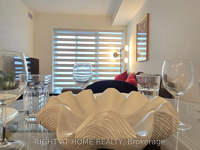 15 Watergarden Dr #2302 — Photo 22