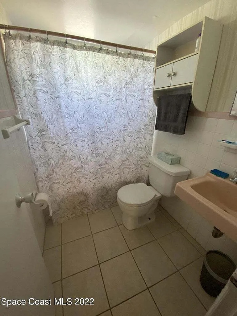 610 Jefferson Avenue, Unit 2 - 1 — Photo 2