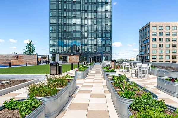 Rented by Bozzuto Management | media 5