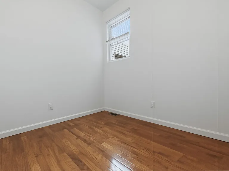 1318 S Reese St — Photo 20