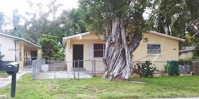 1st image of 4615 SW 65th Ave