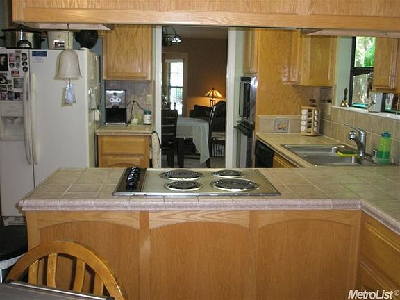 5th image of 1357 Greenborough Dr