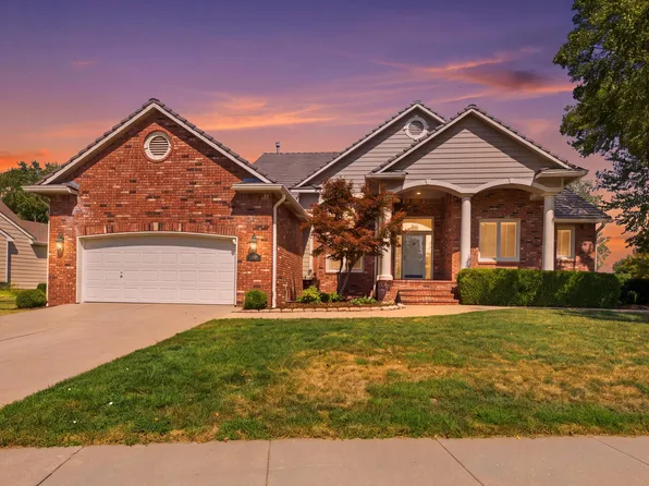 12206 E Killenwood Dr, Wichita, KS 67206