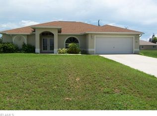 1942 NE 15th Ter, Cape Coral, FL 33909
