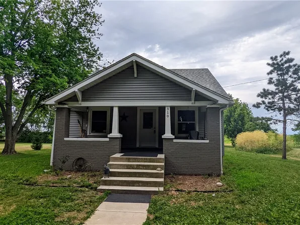 310 S Main St, Niantic, IL 62551