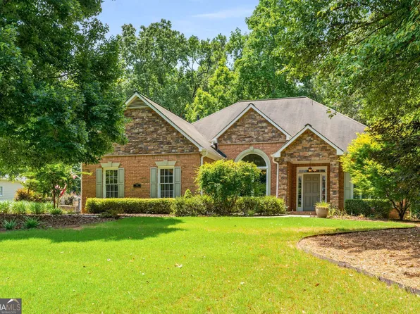 2410 Ivey Falls Dr, Cumming, GA 30041