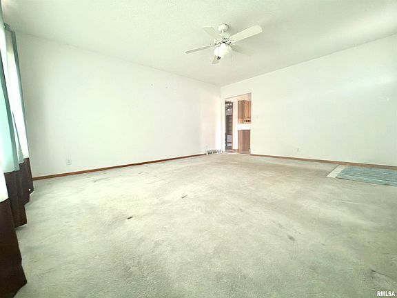 5th image of 5158 Lovejoy Rd