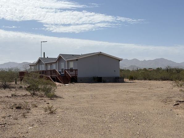 6844 E Camino Aurelia
