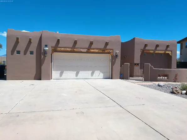 10528 Crestridge Ct NW, Albuquerque, NM 87114