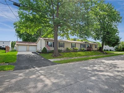 209 Cherry Ave, Niles, OH, 44446