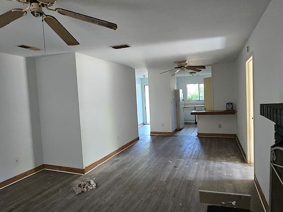2nd image of 6110 SW 10th Pl