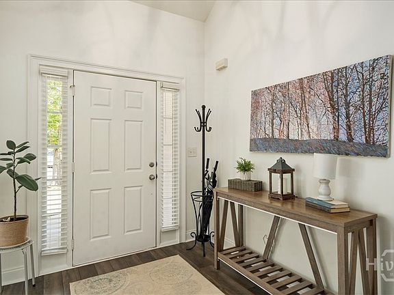 3rd image of 1090 Brookshire Court