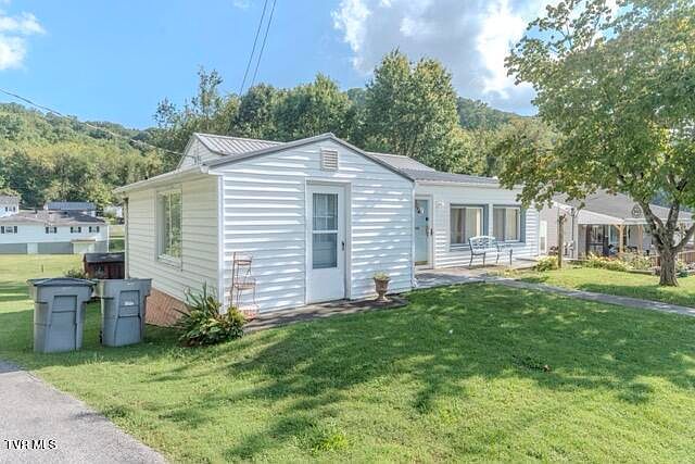 1st image of 2336 Anderson St