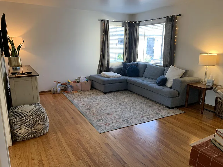 736 McConnell Ave — Photo 5