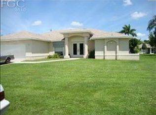 2003 SE 5th St, Cape Coral, FL 33990