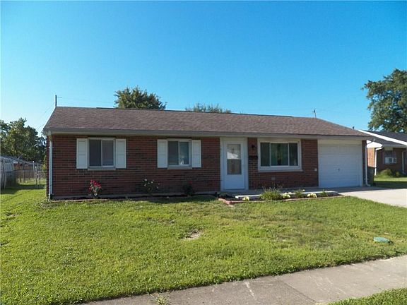 2nd image of 1611 Catalpa Pl