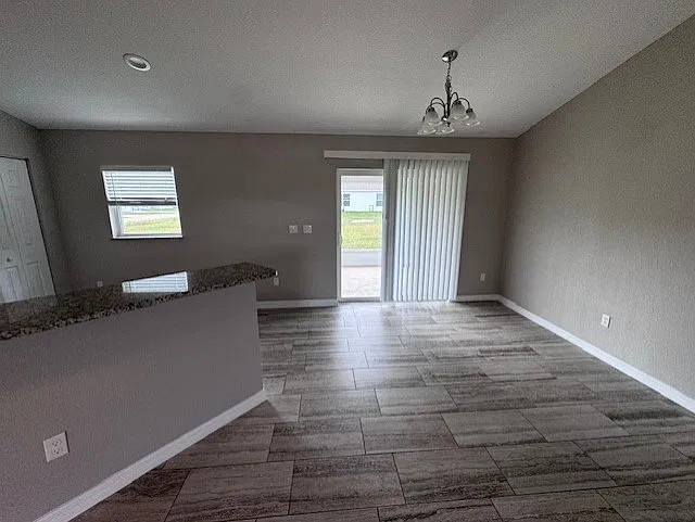 3 bed, 1282 sqft, $1,625 — Photo 3