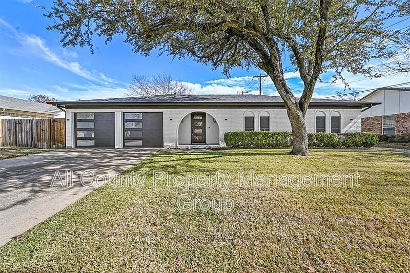 1st image of 3108 Shady Brook Dr