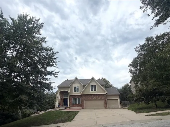 9216 N Manning Ave, Kansas City, MO 64157