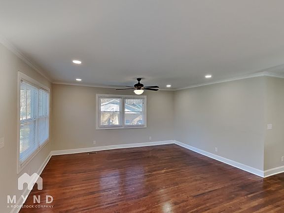 3rd image of 2408 Dora Dr
