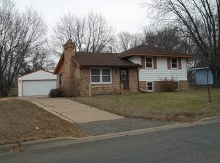 11855 Ilex St NW, Coon Rapids, MN 55448